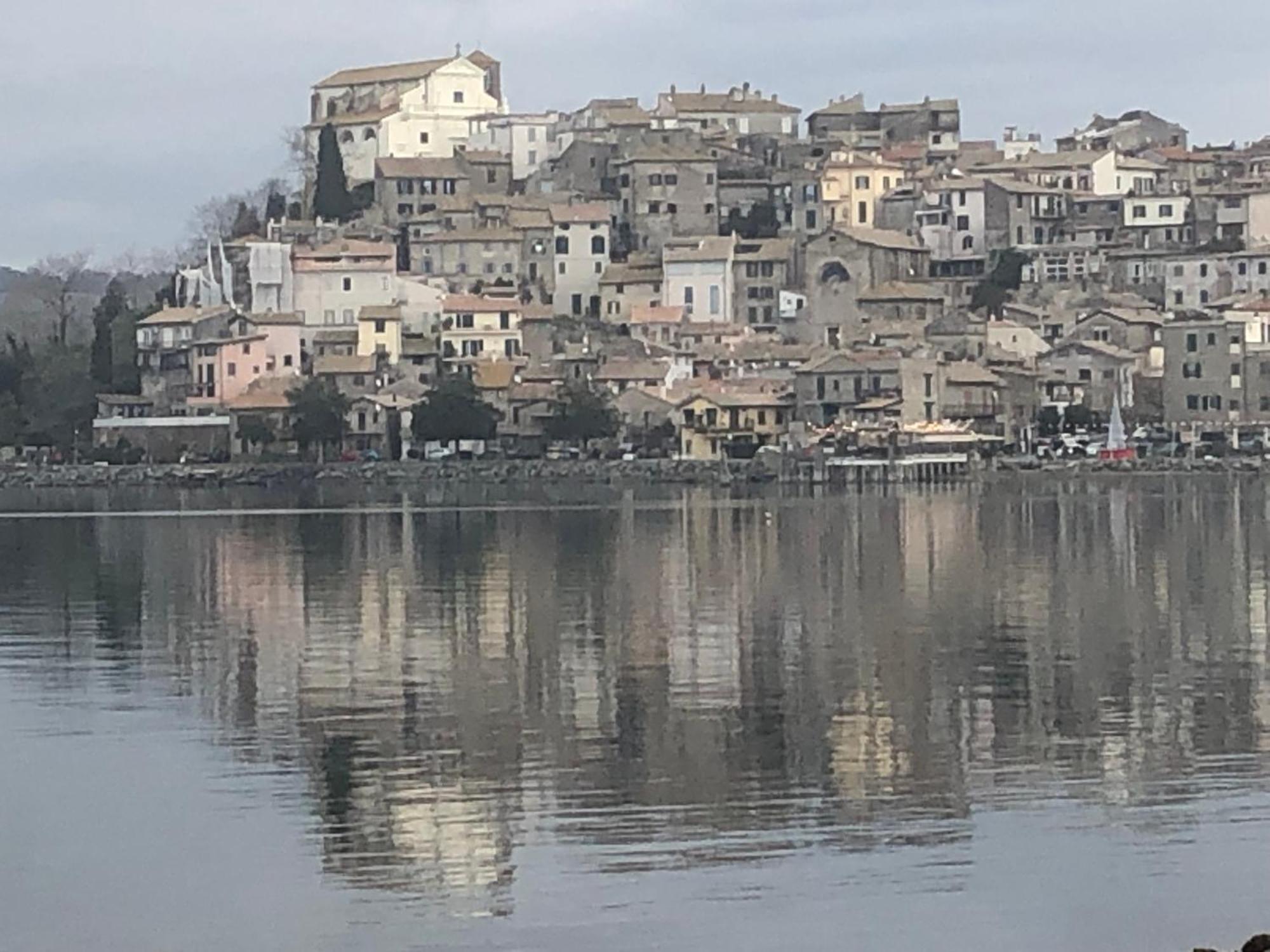 Borgo E Lago Anguillara Sabazia Exterior foto